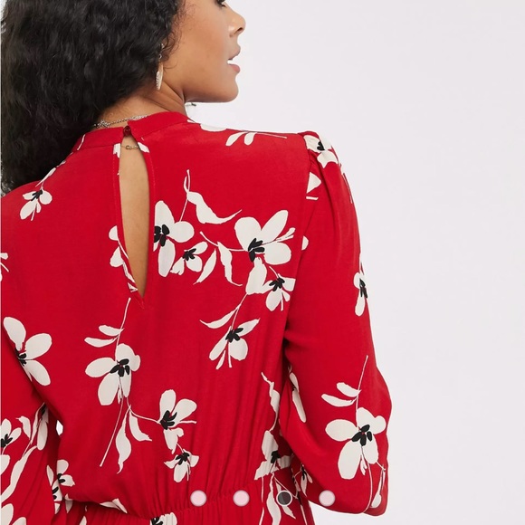 New Look long sleeved floral dress in red pattern - Picture 3 of 8